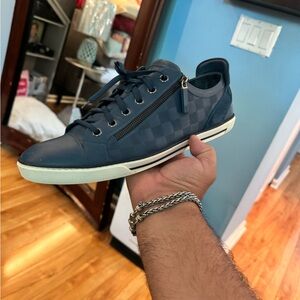 Louis Vuitton 
Men Blue Damier Embossed Leather Challenge Zip Up